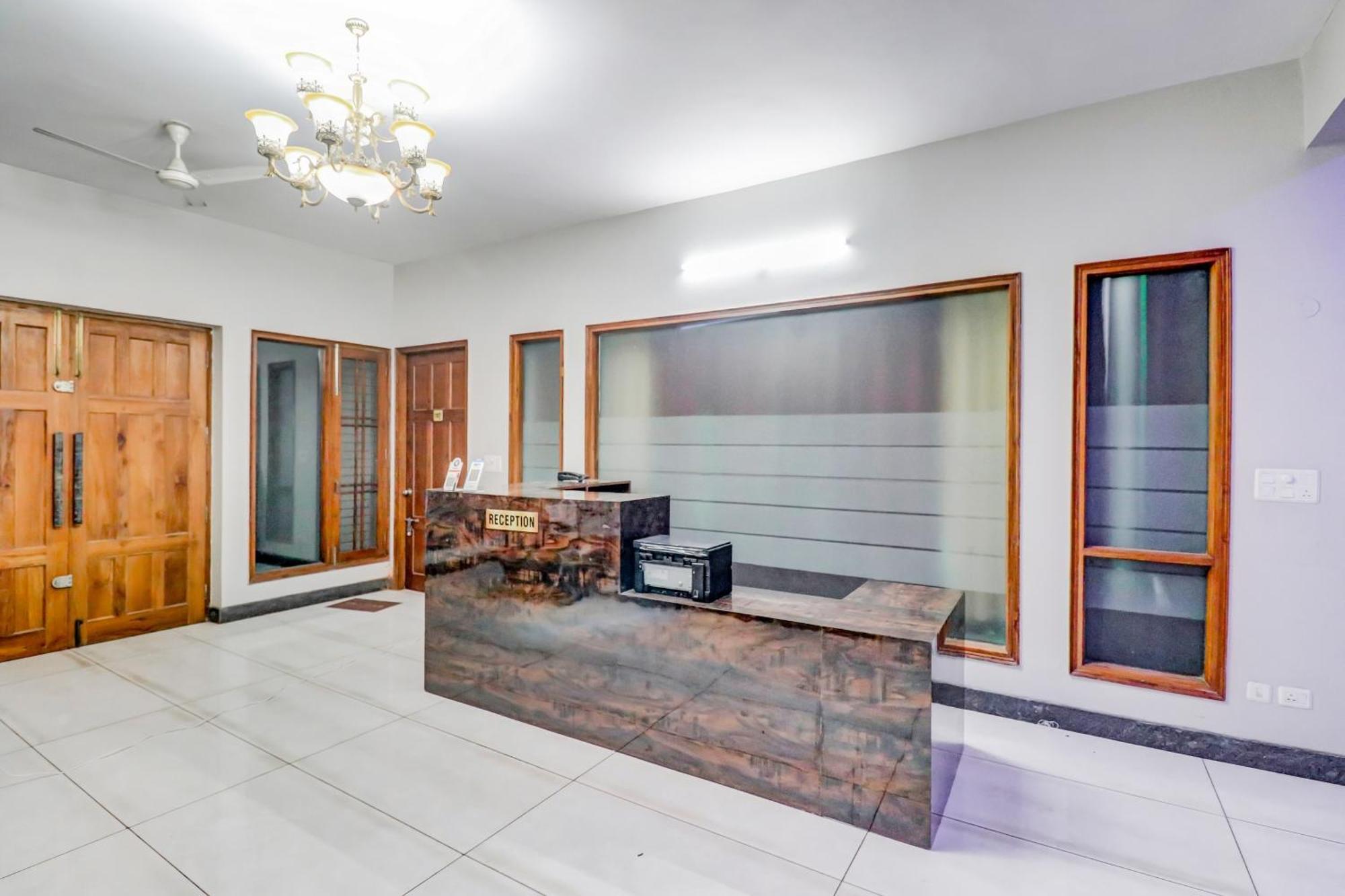 Chinhat Hotel O Tokyo מראה חיצוני תמונה